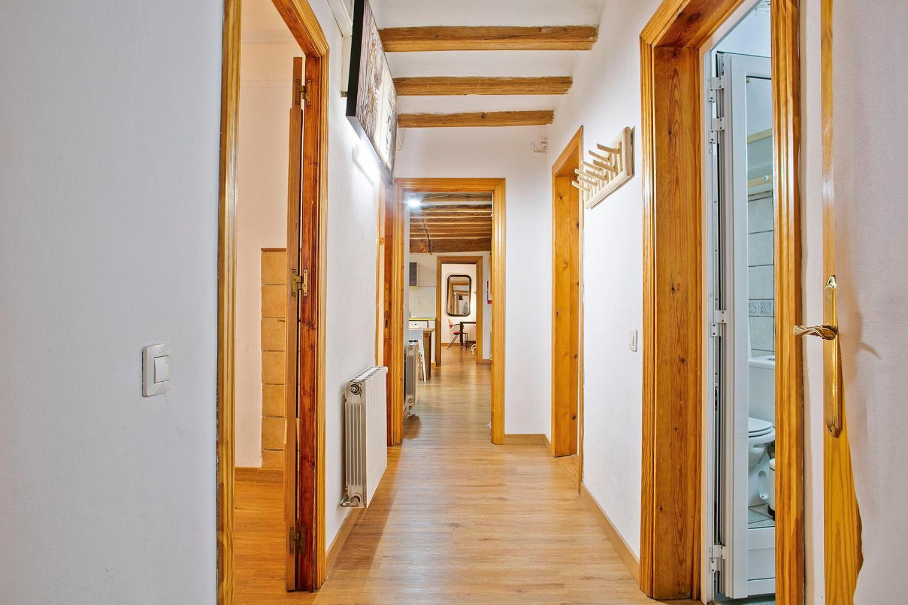 Ramblas, Comfort In Bcn For 8 Persons * Barcelona