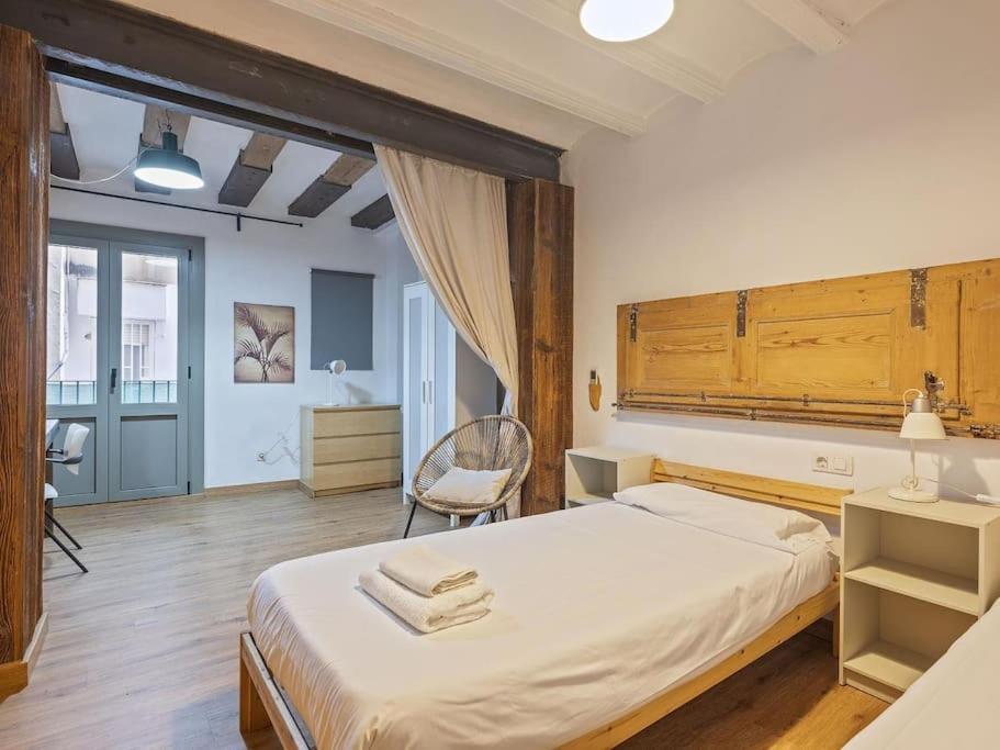 Ramblas, Comfort In Bcn For 8 Persons Barcelona