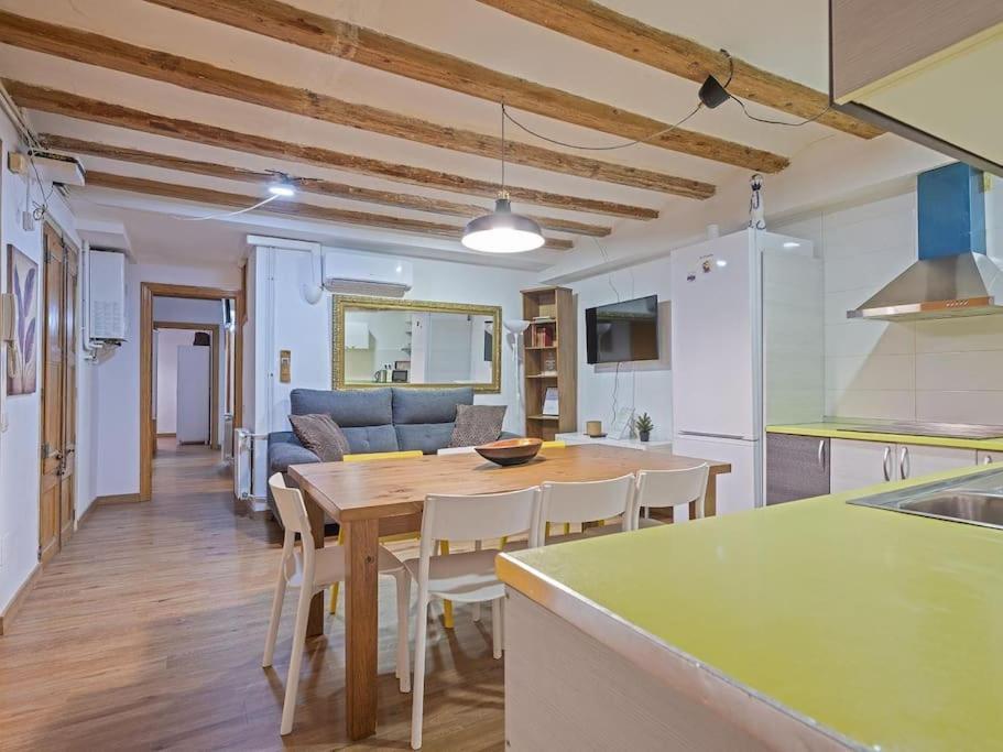 Ramblas, Comfort In Bcn For 8 Persons Apartament